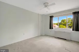 200 N Maple Ave, Falls Church, VA 22046 - Photo 32