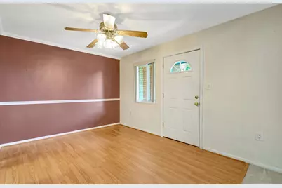 200 N Maple Avenue #503, Falls Church, VA 22046 - Photo 10