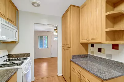 200 N Maple Avenue #503, Falls Church, VA 22046 - Photo 18
