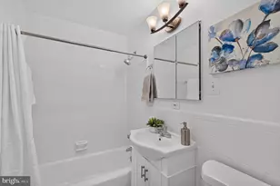 200 N Maple Ave, Falls Church, VA 22046 - Photo 14