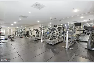 444 W Broad Street #436, Falls Church, VA 22046 - Photo 4