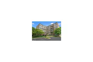 600 Roosevelt Blvd, Falls Church, VA 22044 - Photo 2