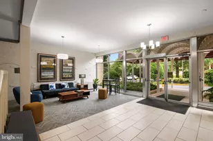 200 N Maple Ave, Falls Church, VA 22046 - Photo 4