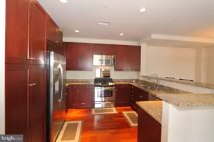 513 W Broad St, Falls Church, VA 22046 - Photo 10