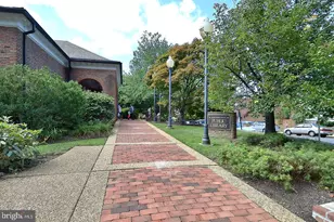 201 Garden Ct, Falls Church, VA 22046 - Photo 46