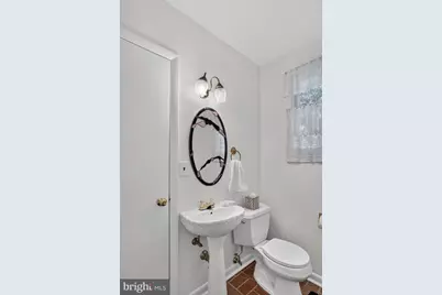201 Garden Court, Falls Church, VA 22046 - Photo 20