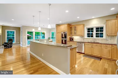 117 W George Mason Road, Falls Church, VA 22046 - Photo 12