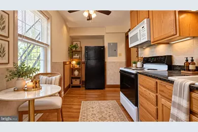1034 S Washington Street #3, Falls Church, VA 22046 - Photo 6