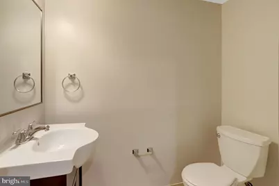 321 Gundry, Falls Church, VA 22046 - Photo 48