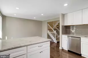321 Gundry, Falls Church, VA 22046 - Photo 8