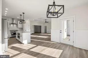 111 Huntington Hills Ln, Fredericksburg, VA 22401 - Photo 6