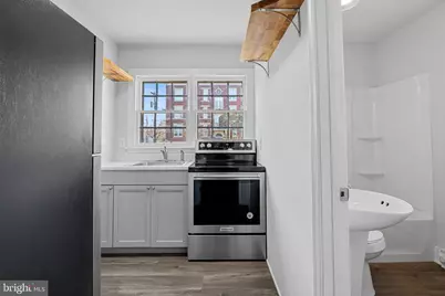 1117 Caroline #E, Fredericksburg, VA 22401 - Photo 8