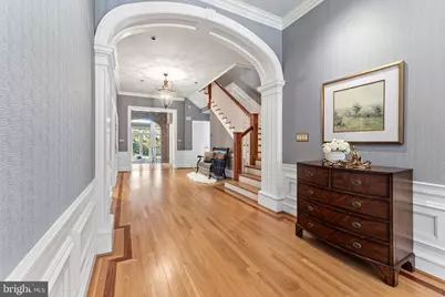 1304 Washington Avenue, Fredericksburg, VA 22401 - Photo 2