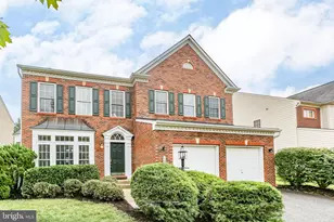 1002 Dorthea Ct, Fredericksburg, VA 22401 - Photo 2