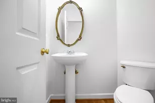 1002 Dorthea Ct, Fredericksburg, VA 22401 - Photo 16