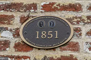 316 Frederick St, Fredericksburg, VA 22401 - Photo 2