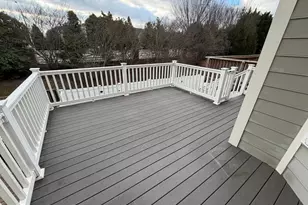 1018 Hotchkiss Pl, Fredericksburg, VA 22401 - Photo 4