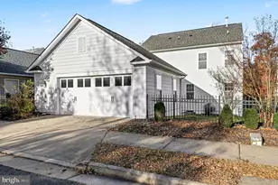 1207 Hearthstone Dr, Fredericksburg, VA 22401 - Photo 48