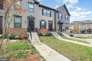 2042 Track Cir, Fredericksburg, VA 22401 - Photo 2