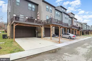 2042 Track Cir, Fredericksburg, VA 22401 - Photo 28