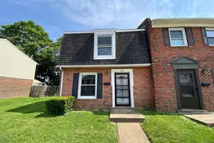 128 Hickok Cir, Fredericksburg, VA 22401 - Photo 2