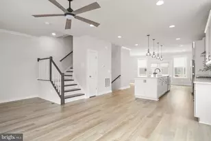 301 Willis St, Fredericksburg, VA 22401 - Photo 8