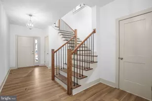 1409 Brent St, Fredericksburg, VA 22401 - Photo 2