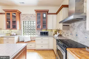 913 Caroline, Fredericksburg, VA 22401 - Photo 16