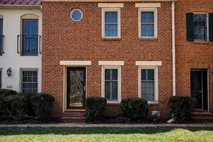 1306 Kenmore Ave, Fredericksburg, VA 22401 - Photo 2