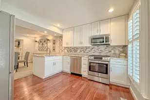 1306 Kenmore Ave, Fredericksburg, VA 22401 - Photo 4