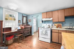 210 Princess Anne St, Fredericksburg, VA 22401 - Photo 6