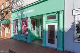 809 Caroline St, Fredericksburg, VA 22401 - Photo 2