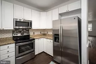 1712 Washington Ave, Fredericksburg, VA 22401 - Photo 16