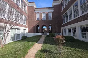 900 Barton St, Fredericksburg, VA 22401 - Photo 2