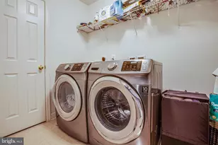 1205 Saunders Dr, Fredericksburg, VA 22401 - Photo 28