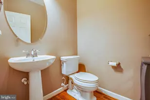 1205 Saunders Dr, Fredericksburg, VA 22401 - Photo 8