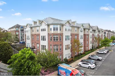 701 Cobblestone Boulevard #108, Fredericksburg, VA 22401 - Photo 2