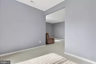 1216 Hudgins Farm Cir, Fredericksburg, VA 22408 - Photo 30