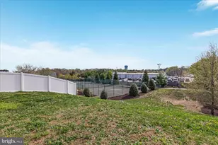 1216 Hudgins Farm Cir, Fredericksburg, VA 22408 - Photo 34