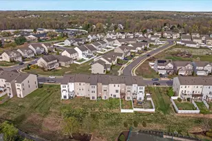 1216 Hudgins Farm Cir, Fredericksburg, VA 22408 - Photo 42