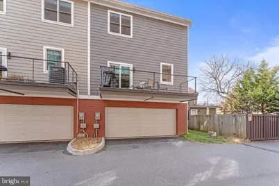 313 Charles Street, Fredericksburg, VA 22401 - Photo 2