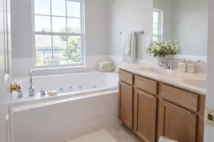 1410 Saunders Dr, Fredericksburg, VA 22401 - Photo 6