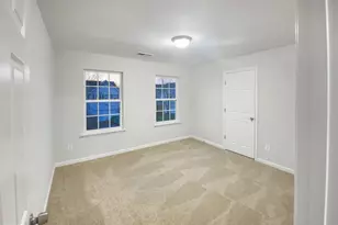 1020 Bakersfield Ln, Fredericksburg, VA 22401 - Photo 14