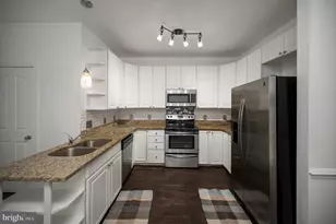 1712 Washington Ave, Fredericksburg, VA 22401 - Photo 14