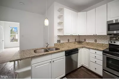 1712 Washington Avenue, Fredericksburg, VA 22401 - Photo 18