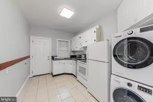 503 Caroline St, Fredericksburg, VA 22401 - Photo 6