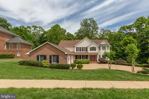 1001 Featherston Ct, Fredericksburg, VA 22401 - Photo 4