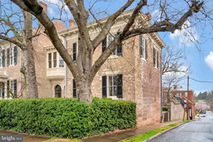 1201 A Princess Anne St, Fredericksburg, VA 22401 - Photo 2