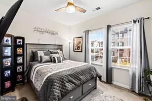 1318 Trestle Dr, Fredericksburg, VA 22401 - Photo 16