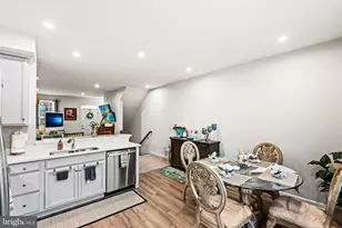 1318 Trestle Dr, Fredericksburg, VA 22401 - Photo 10